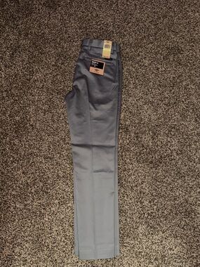Dockers Men's Slate Gray Signature Khaki Dress Pants